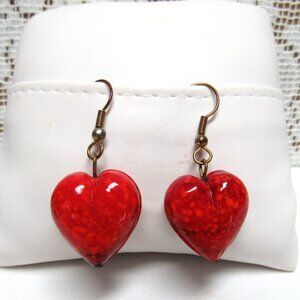 Pretty Heart Shaped Red Dangle Drop EARRINGS Speckled Costume Jewelry